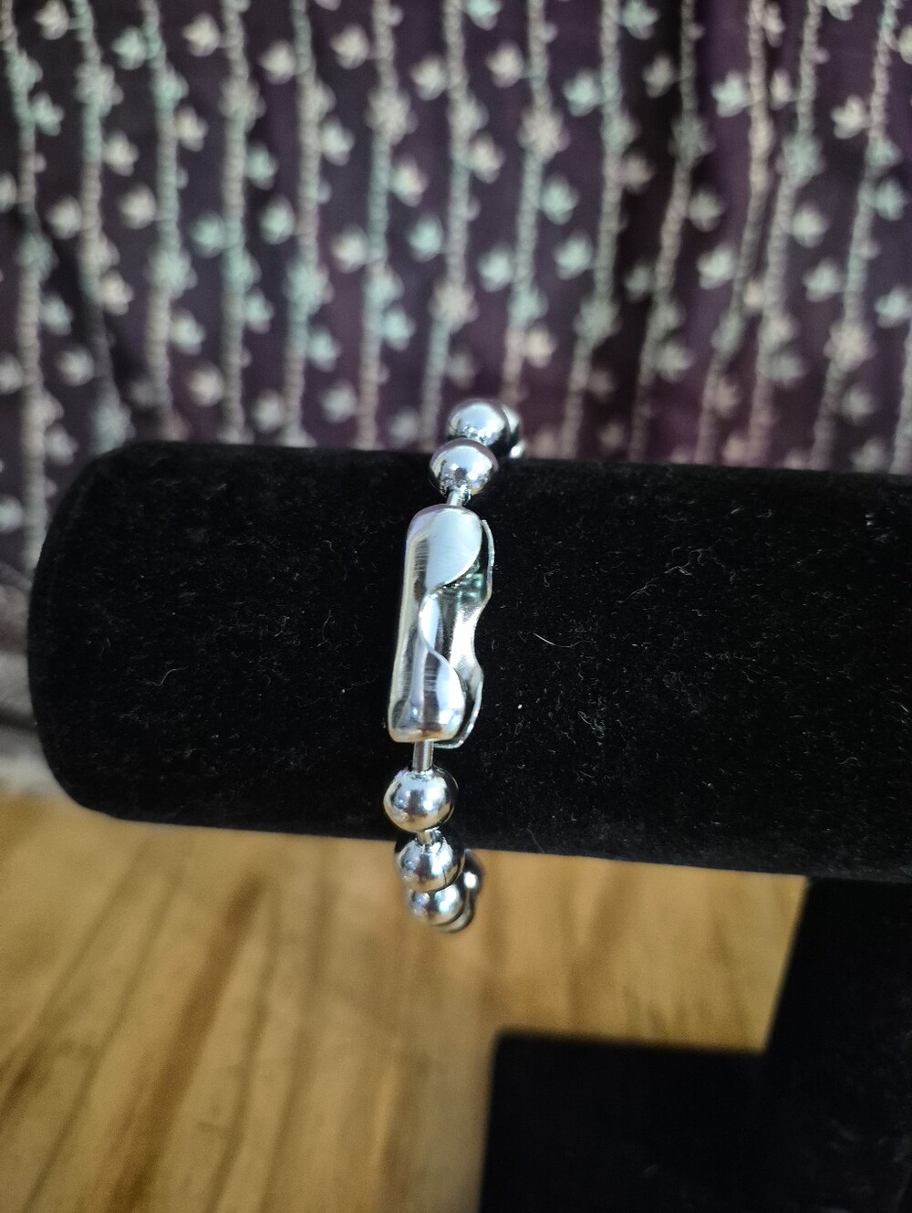 Silver Bead Bracelet - Polished Silver Tone